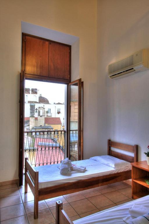 Hostel Marina Cagliari Værelse billede