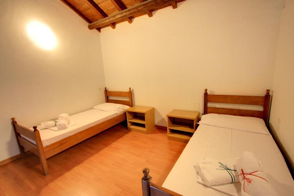 Hostel Marina Cagliari Værelse billede