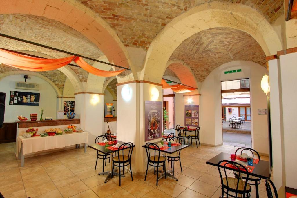 Hostel Marina Cagliari Eksteriør billede