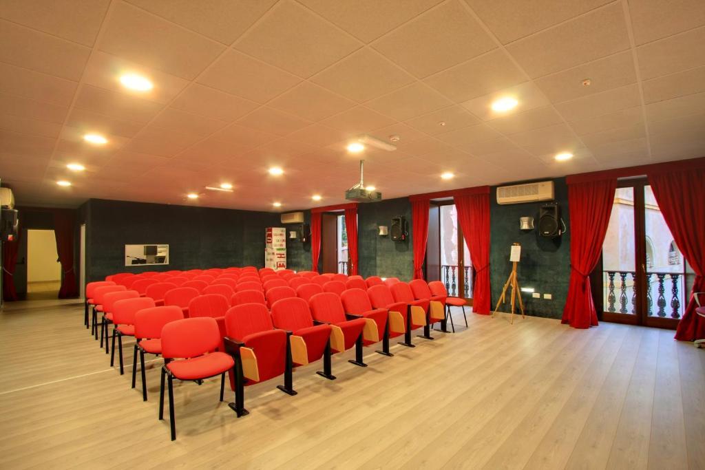 Hostel Marina Cagliari Eksteriør billede